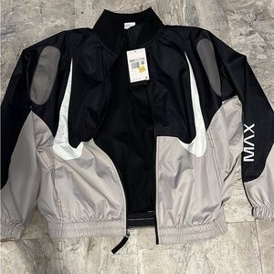 Women’s Nike jacket